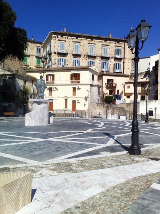 B&B Vallone Del Grano รอสซาโน ภายนอก รูปภาพ