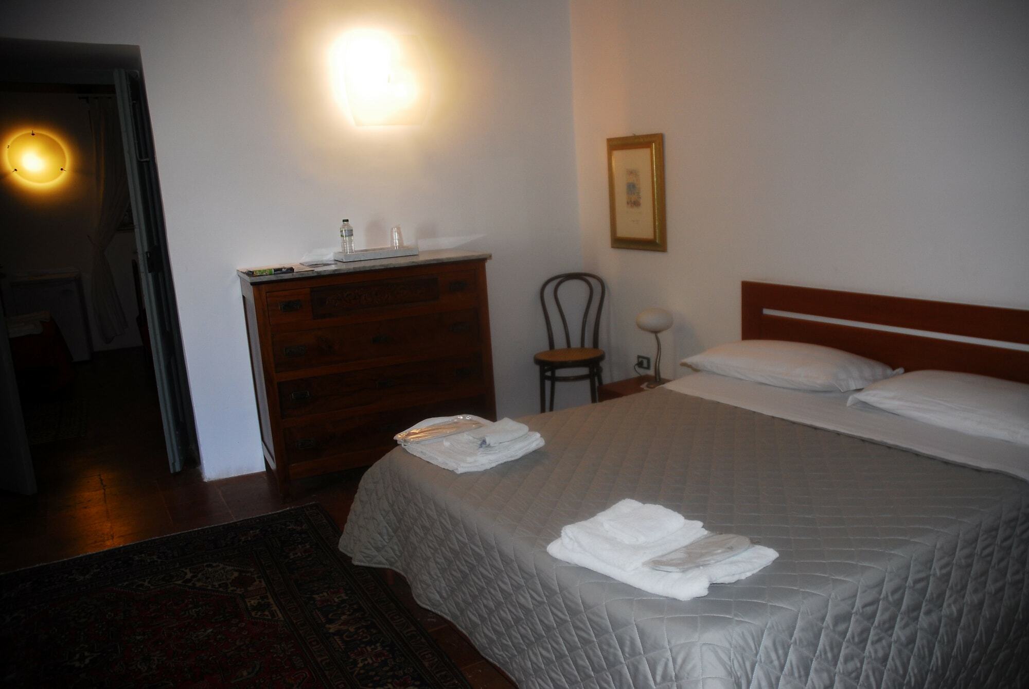 B&B Vallone Del Grano รอสซาโน ภายนอก รูปภาพ